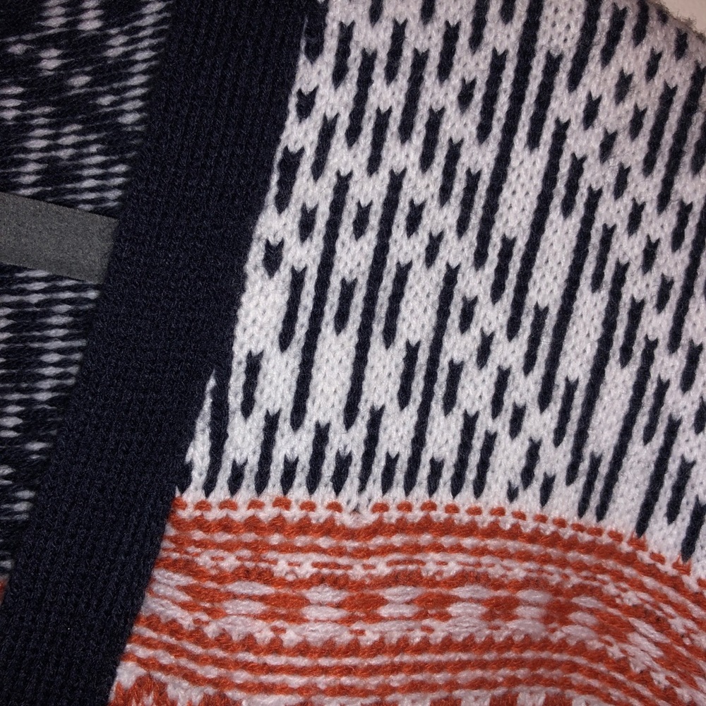 ENTRO • Cardigan - Picture 3 of 6